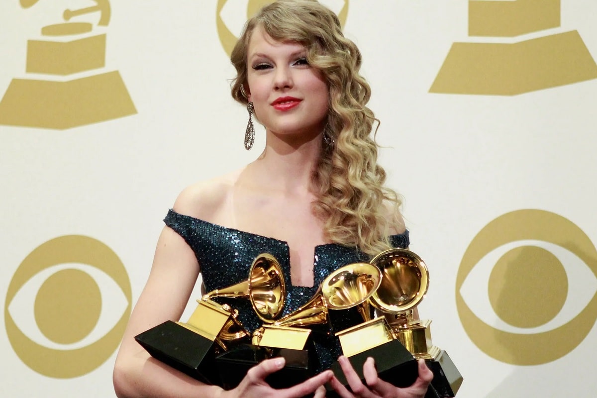 Grammy Awards: le nouveau record hallucinant que pourrait atteindre la chanteuse Taylor Swift